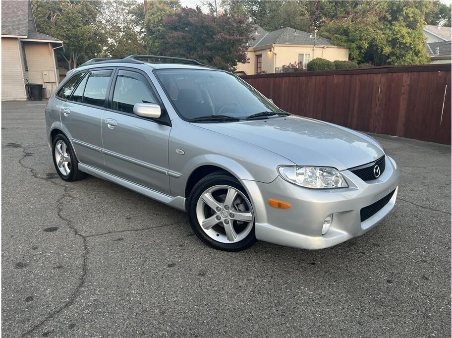 used 2002 Mazda Protege5 car, priced at $13,995