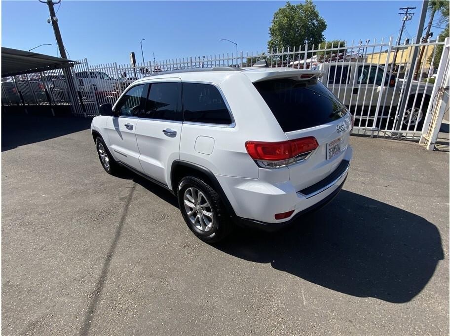 used 2015 Jeep Grand Cherokee car, priced at $11,995