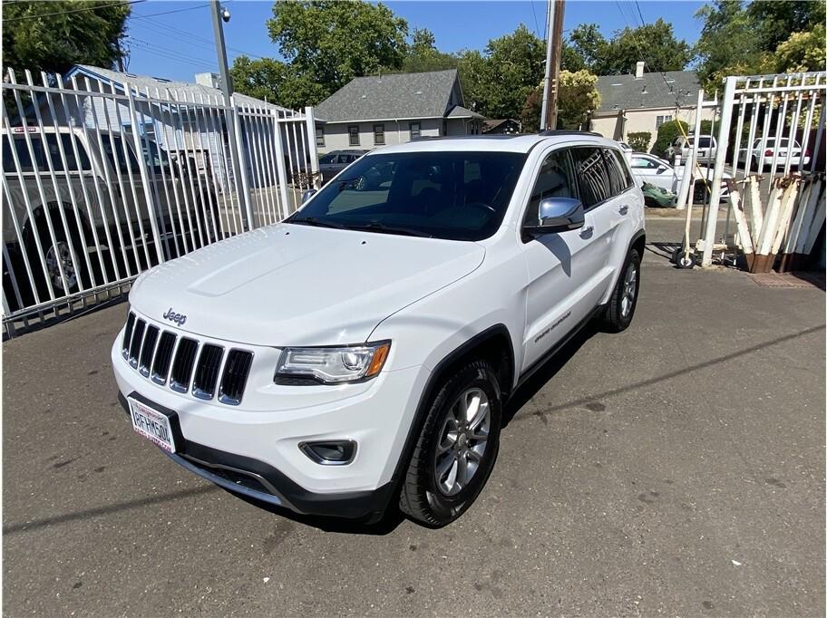 used 2015 Jeep Grand Cherokee car, priced at $11,995