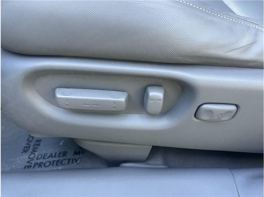used 2011 Honda CR-V car, priced at $11,895