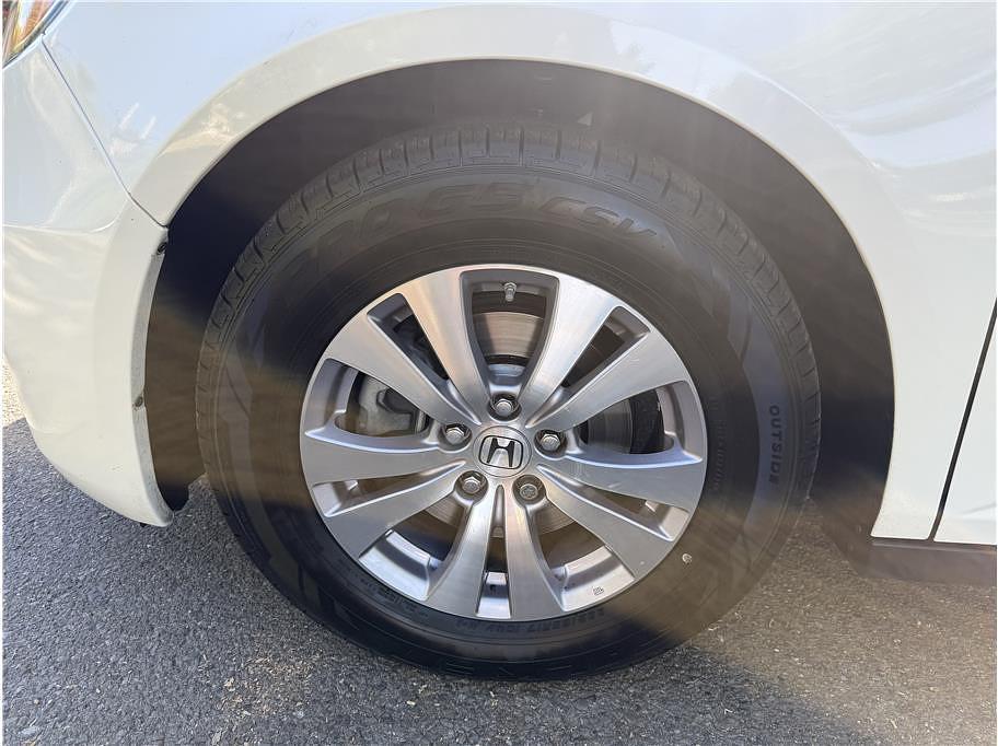 used 2015 Honda Odyssey car, priced at $12,995