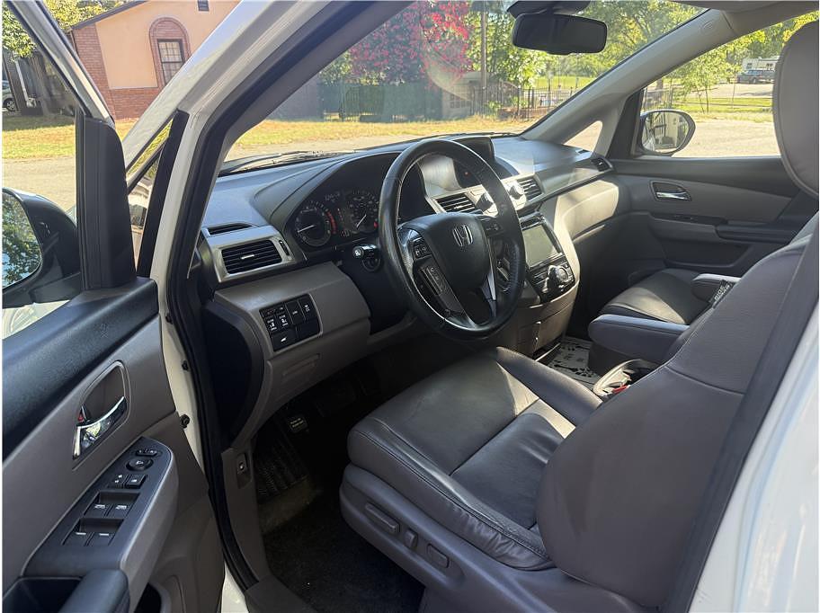 used 2015 Honda Odyssey car, priced at $12,995