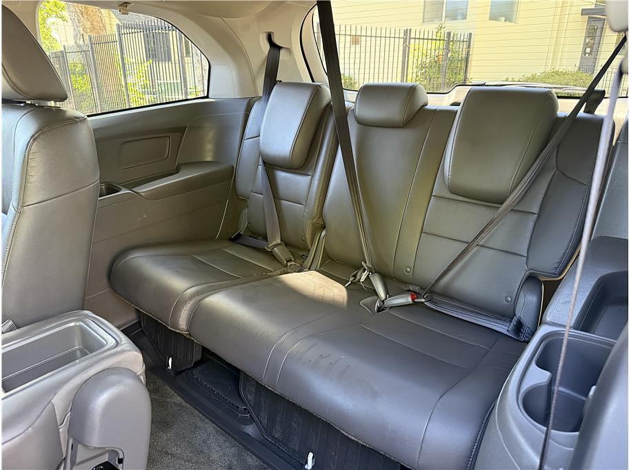 used 2015 Honda Odyssey car, priced at $12,995