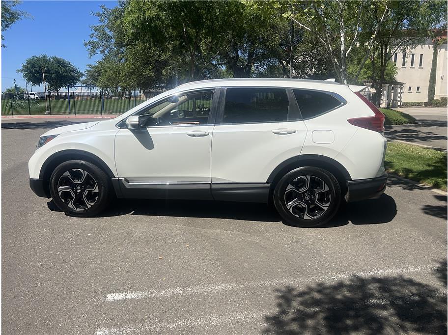 used 2017 Honda CR-V car, priced at $16,495
