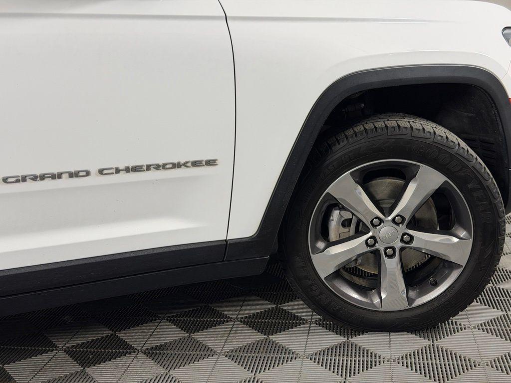used 2021 Jeep Grand Cherokee L car, priced at $24,488