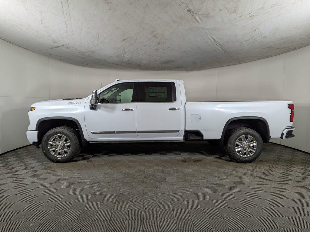 new 2026 Chevrolet Silverado 3500 car, priced at $85,917