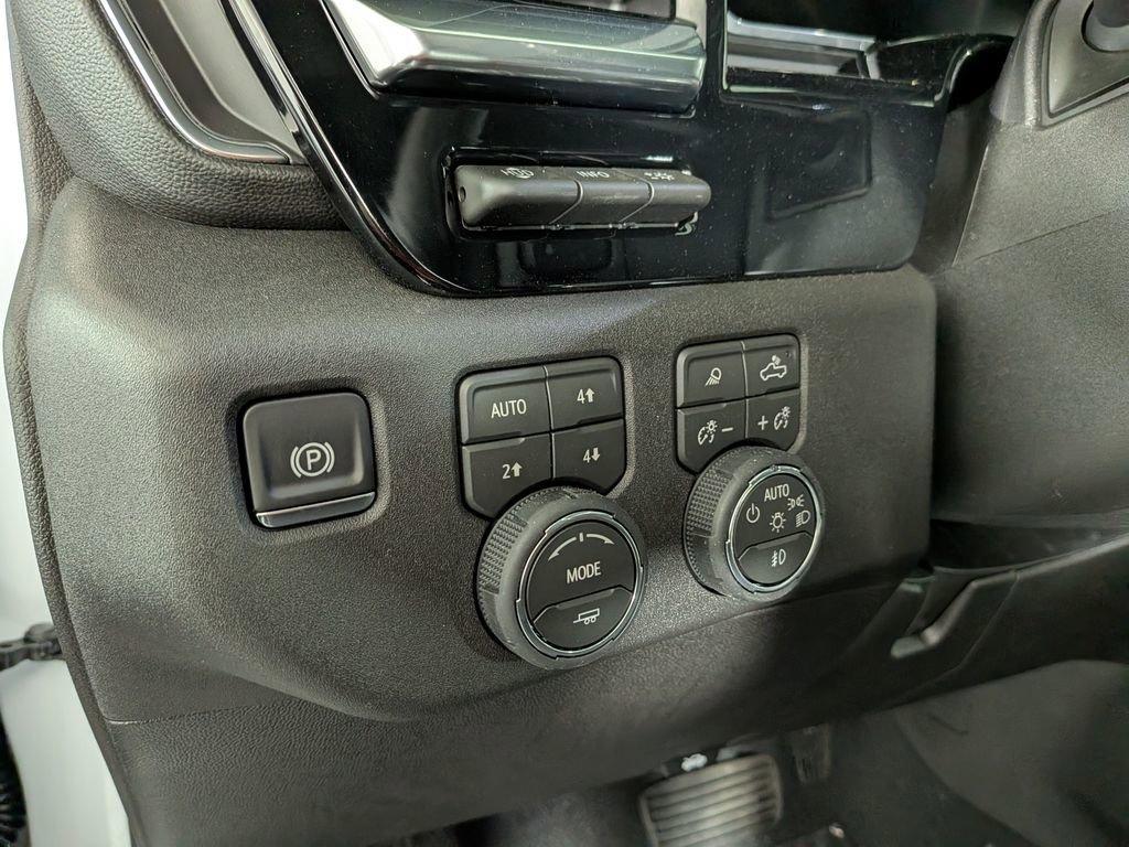 new 2026 Chevrolet Silverado 3500 car, priced at $85,917