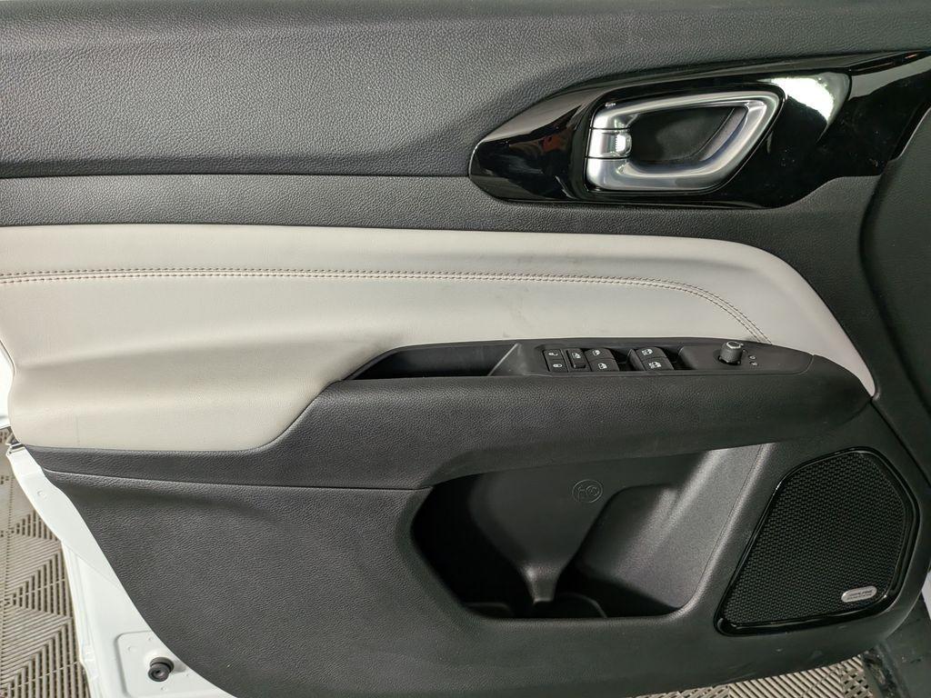 new 2026 Jeep Compass car, priced at $34,419