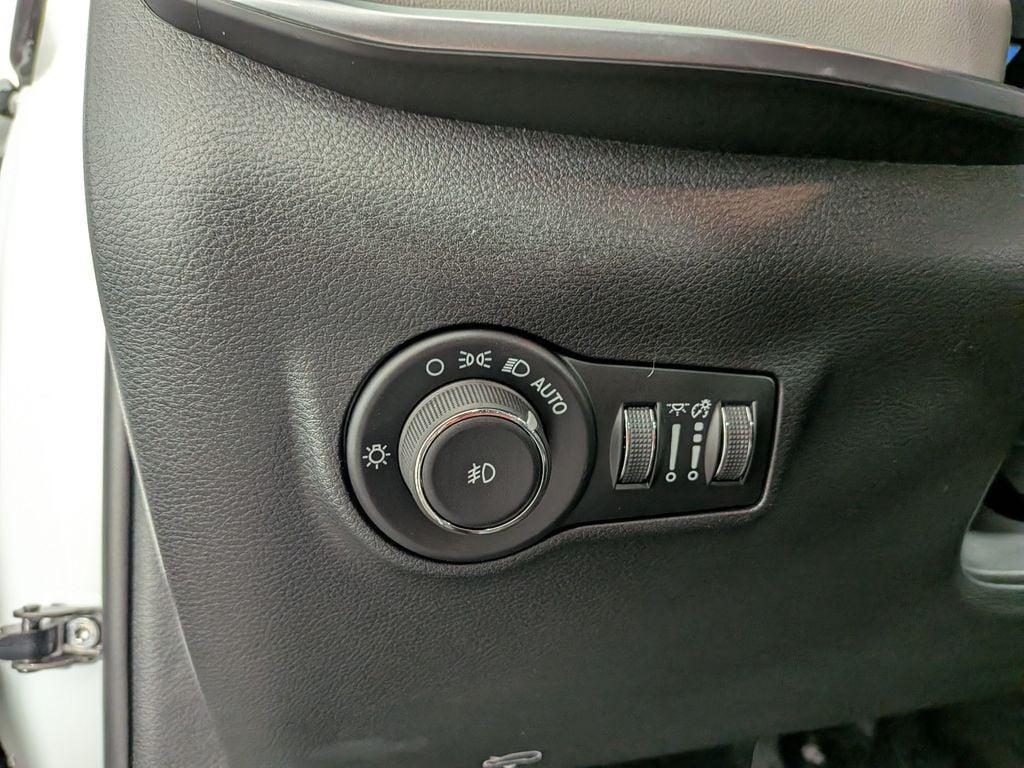 new 2026 Jeep Compass car, priced at $34,419