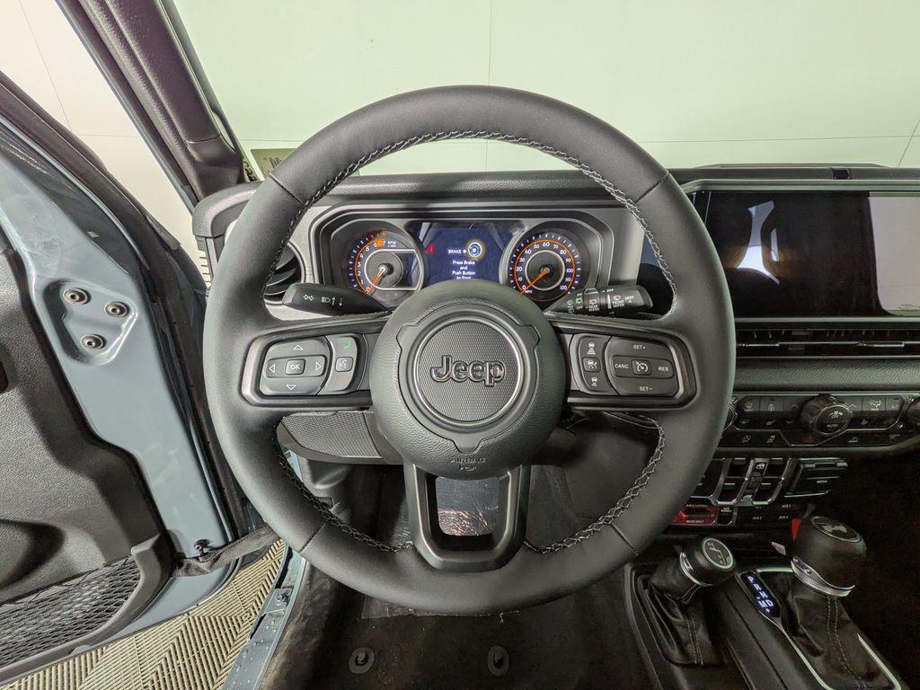 new 2026 Jeep Wrangler car, priced at $46,533