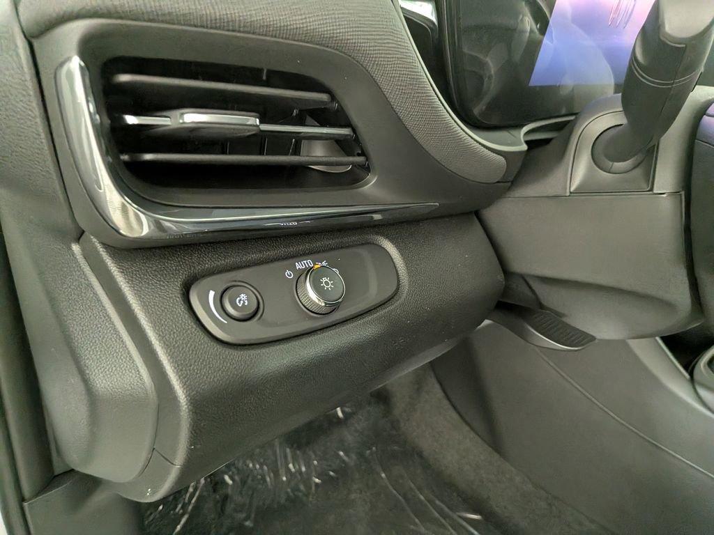 new 2026 Buick Envista car, priced at $25,104