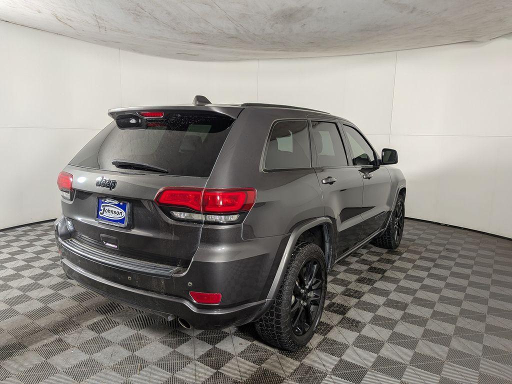 used 2021 Jeep Grand Cherokee car, priced at $22,792