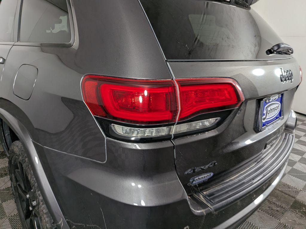 used 2021 Jeep Grand Cherokee car, priced at $22,792