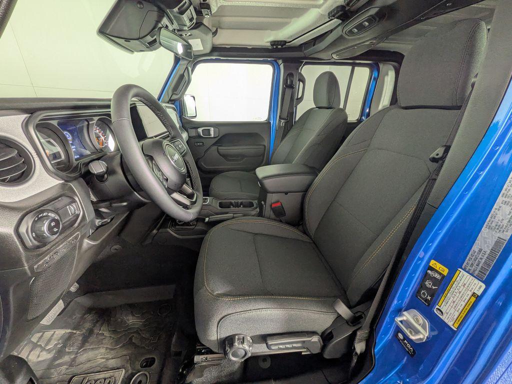 new 2026 Jeep Gladiator car, priced at $52,859