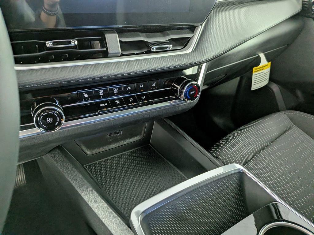 new 2026 Chevrolet Equinox car, priced at $33,265