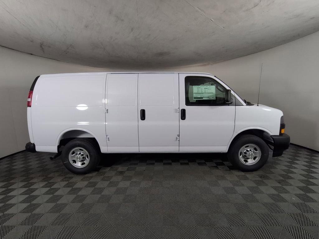 new 2026 Chevrolet Express 2500 car, priced at $48,954