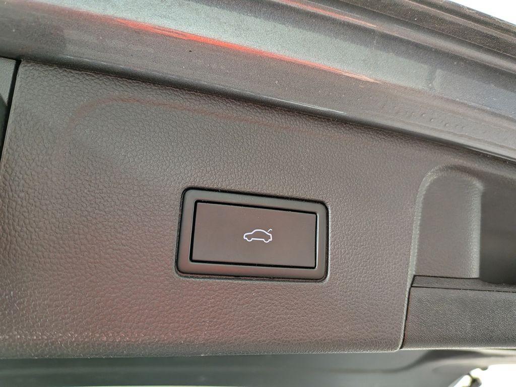 used 2024 Volkswagen Atlas car, priced at $38,488