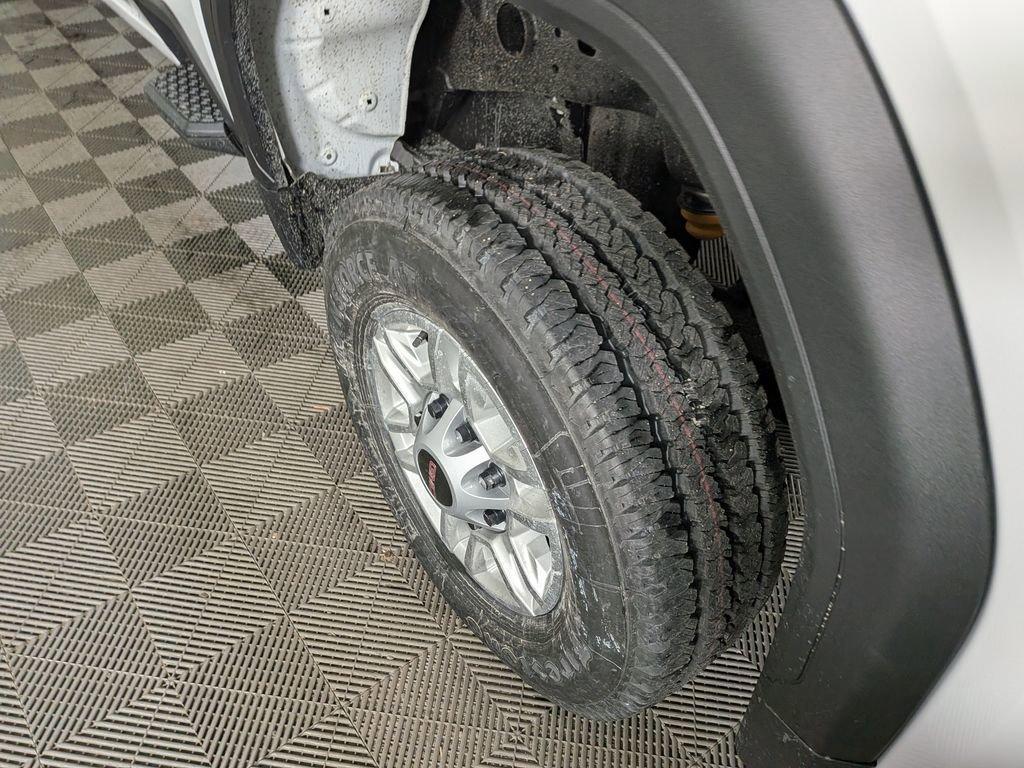 new 2026 GMC Sierra 2500 car, priced at $58,884