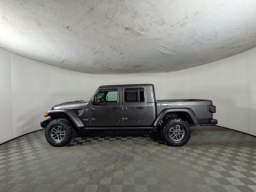 new 2026 Jeep Gladiator car, priced at $53,342