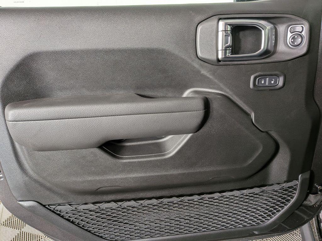 new 2026 Jeep Wrangler car, priced at $48,551