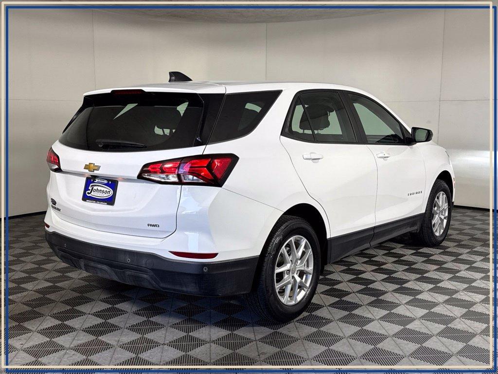 used 2024 Chevrolet Equinox car, priced at $21,302