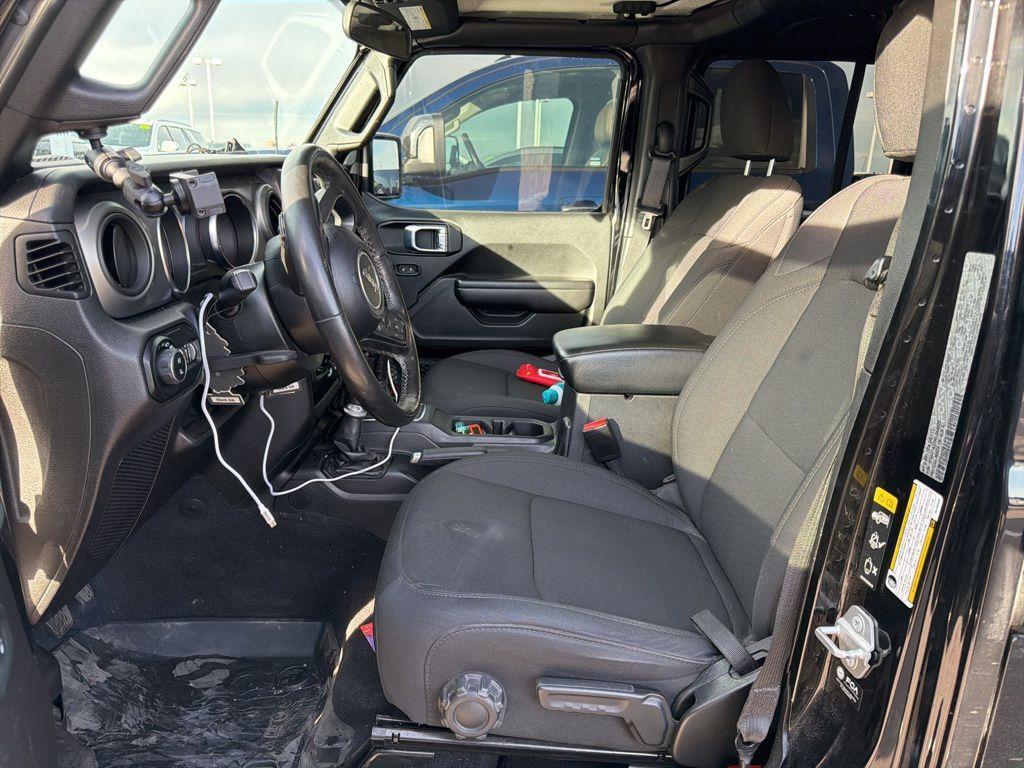 used 2021 Jeep Gladiator car, priced at $24,988