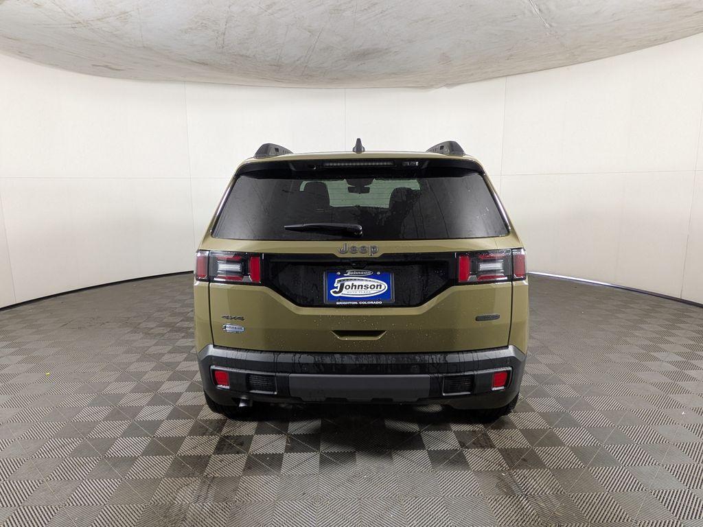 new 2026 Jeep Cherokee car, priced at $43,935