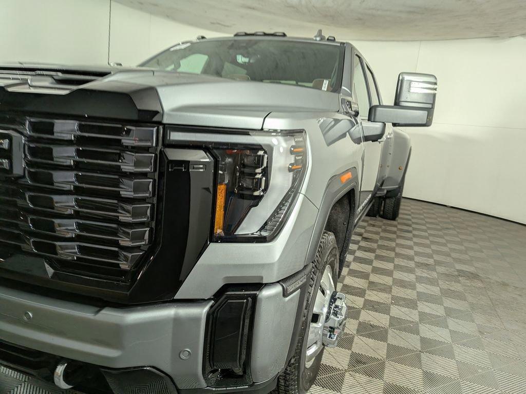 new 2026 GMC Sierra 3500 car, priced at $100,711