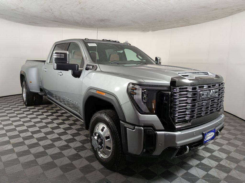 new 2026 GMC Sierra 3500 car, priced at $100,711