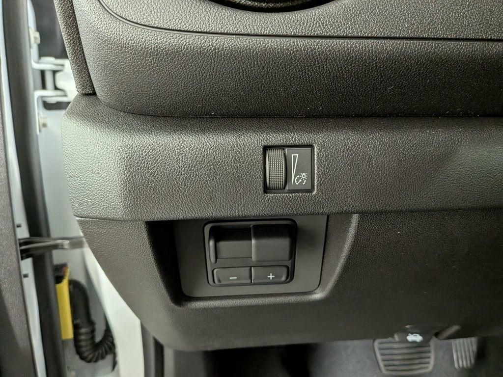 new 2025 Chevrolet Colorado car, priced at $39,134