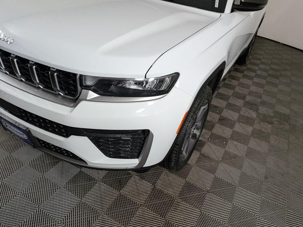 new 2026 Jeep Grand Cherokee L car, priced at $45,782