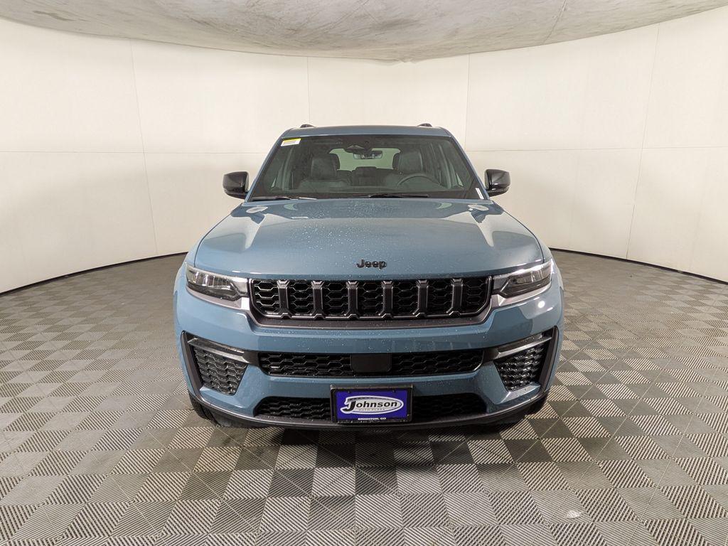 new 2026 Jeep Grand Cherokee car, priced at $50,043