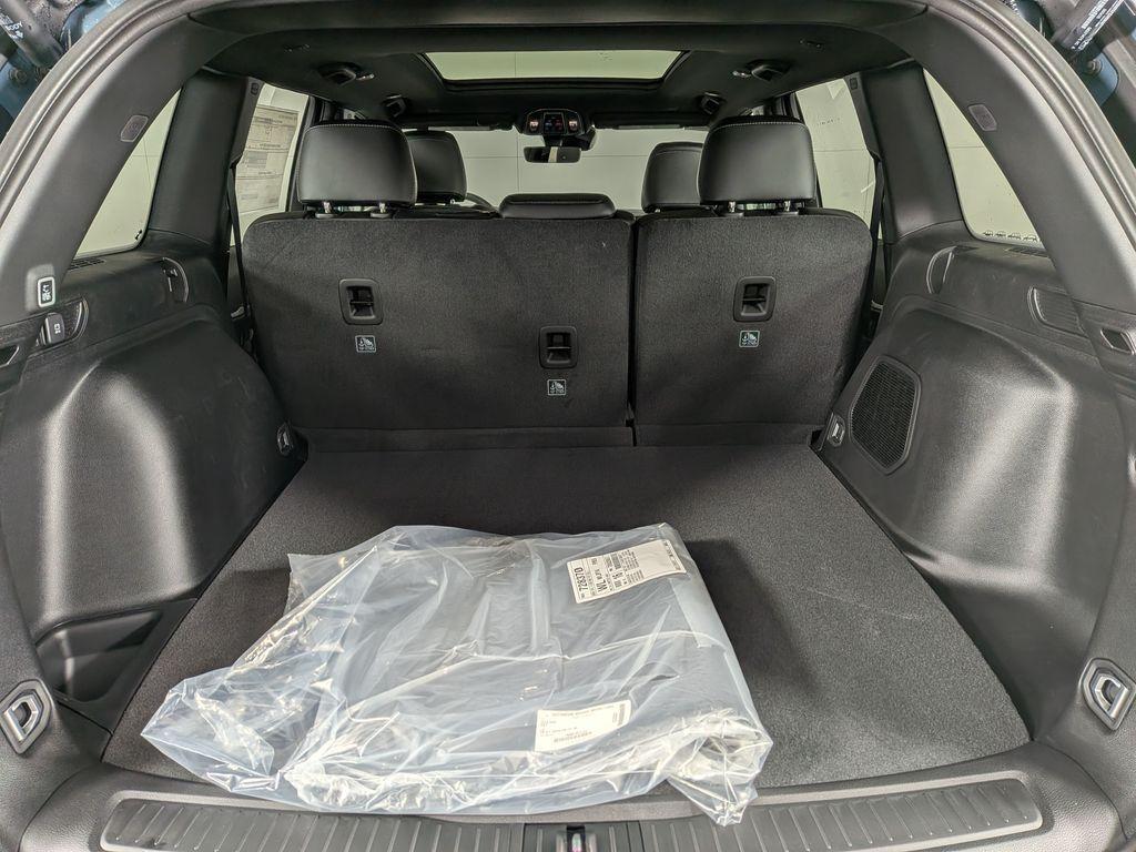 new 2026 Jeep Grand Cherokee car, priced at $50,043