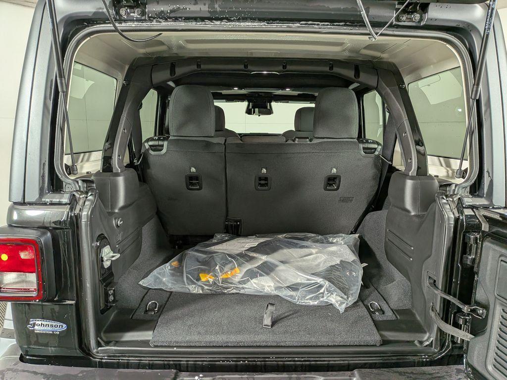 new 2026 Jeep Wrangler car, priced at $46,533