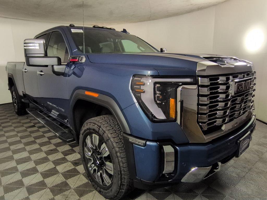 new 2026 GMC Sierra 3500 car, priced at $88,132