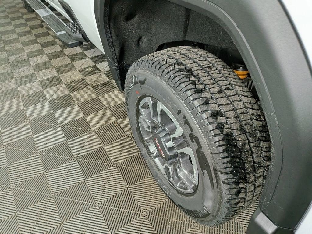 new 2026 GMC Sierra 2500 car, priced at $74,602