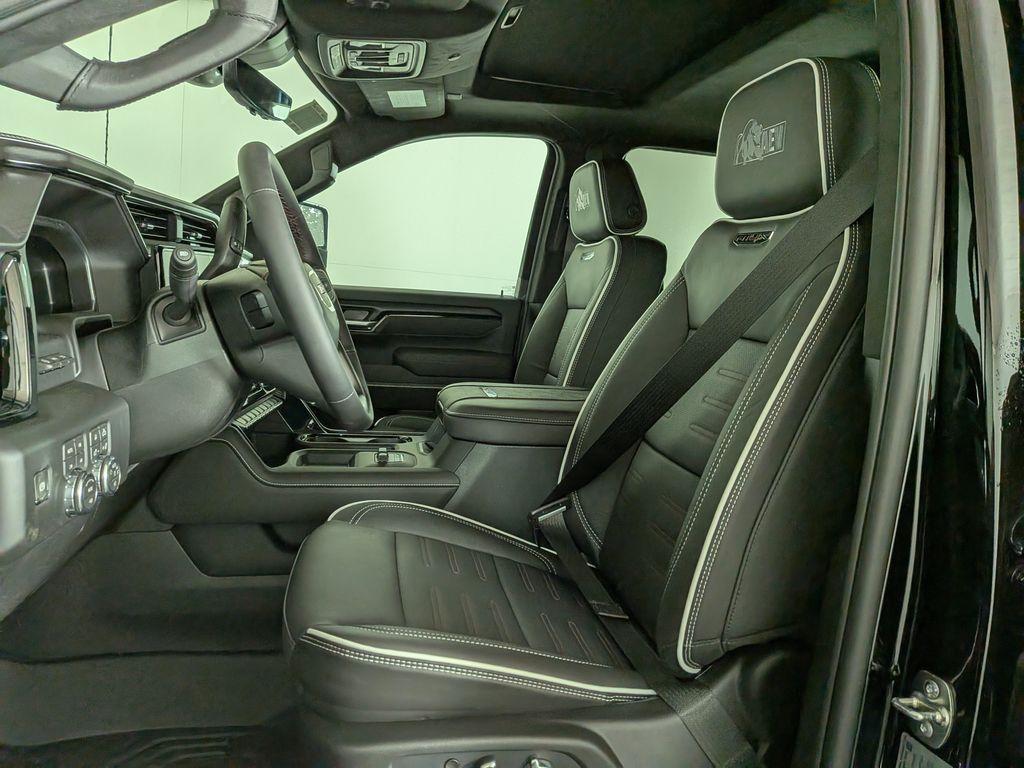 new 2026 GMC Sierra 2500 car, priced at $103,574