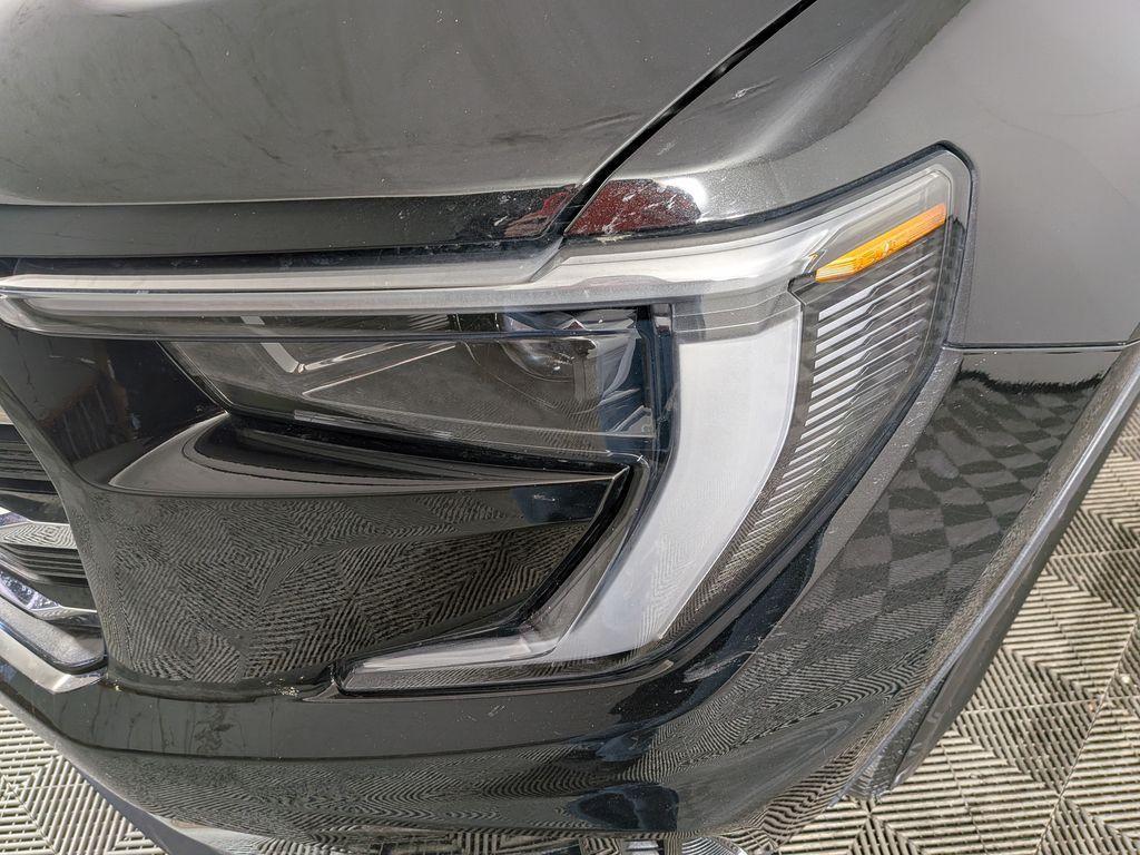 used 2025 GMC Acadia car, priced at $34,086