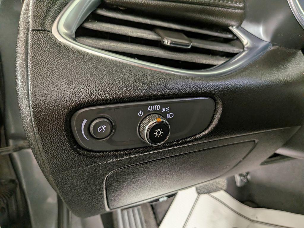 used 2017 Chevrolet Malibu car, priced at $9,988