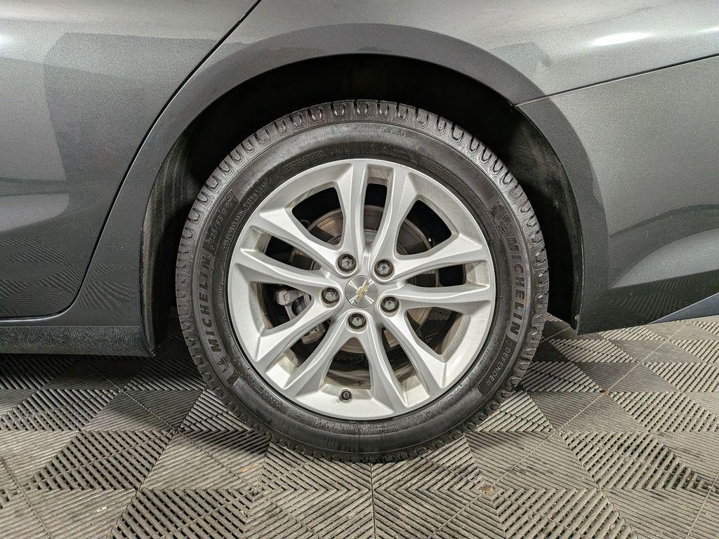 used 2017 Chevrolet Malibu car, priced at $9,988