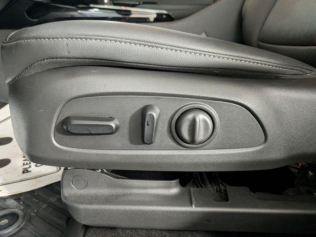 used 2025 Chevrolet Trax car, priced at $23,488