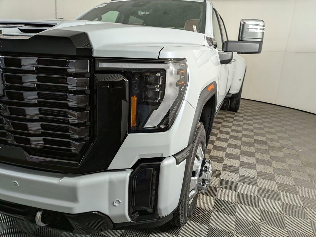 new 2026 GMC Sierra 3500 car, priced at $101,267