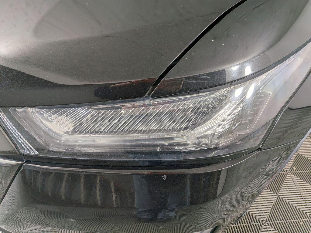 used 2022 Chevrolet Traverse car, priced at $22,488