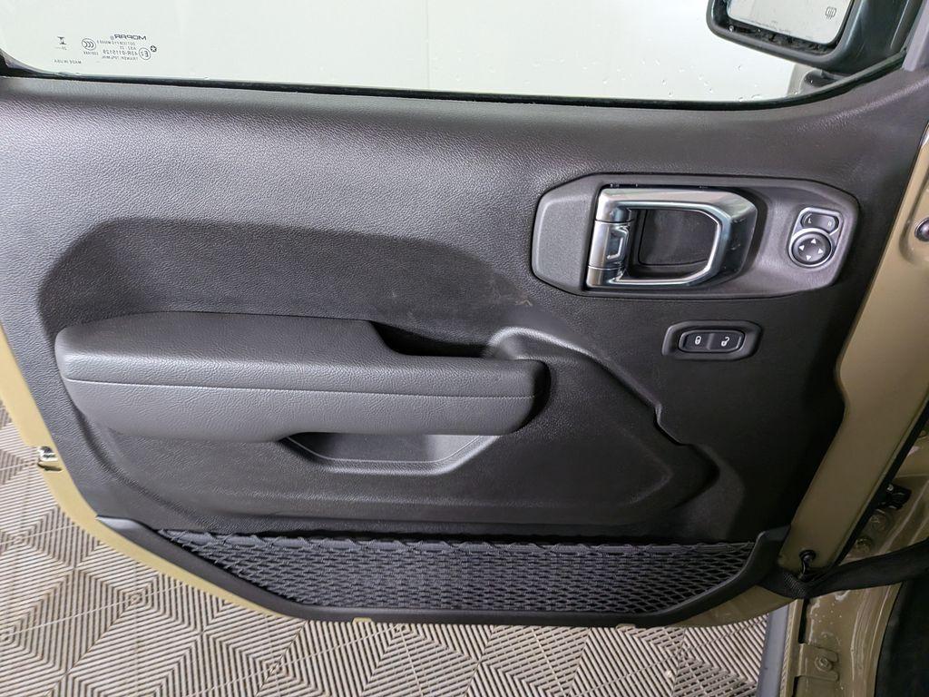 new 2026 Jeep Wrangler car, priced at $44,068
