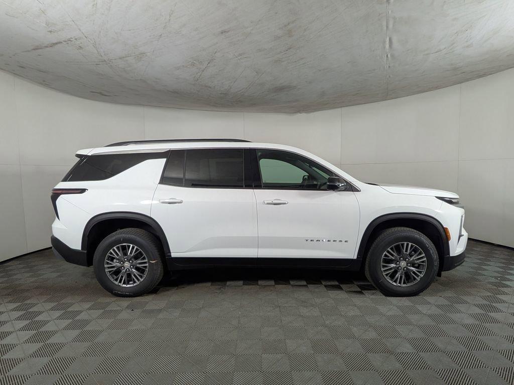 new 2026 Chevrolet Traverse car, priced at $47,944