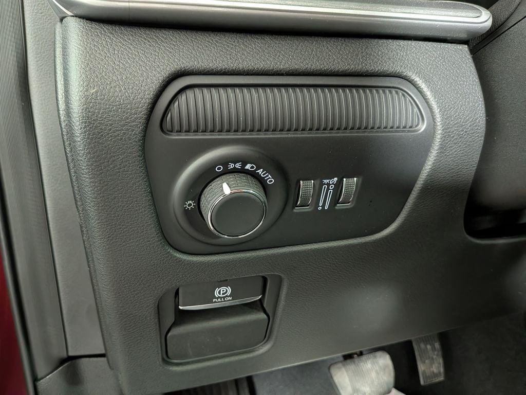 new 2026 Jeep Grand Wagoneer car, priced at $82,459