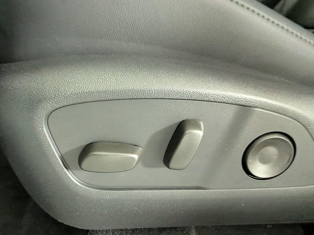 new 2026 GMC Acadia car, priced at $48,772