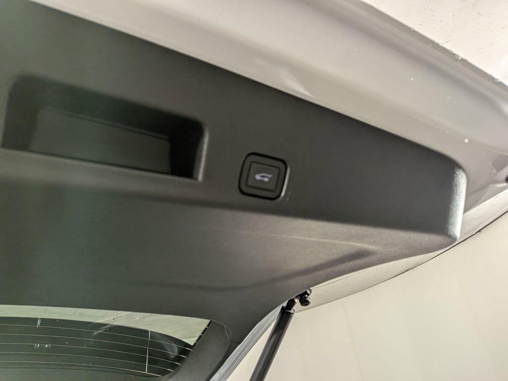 new 2026 GMC Acadia car, priced at $48,772