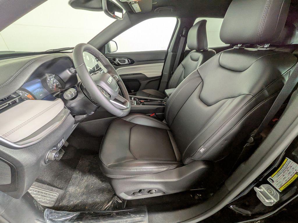 new 2026 Jeep Compass car, priced at $32,313