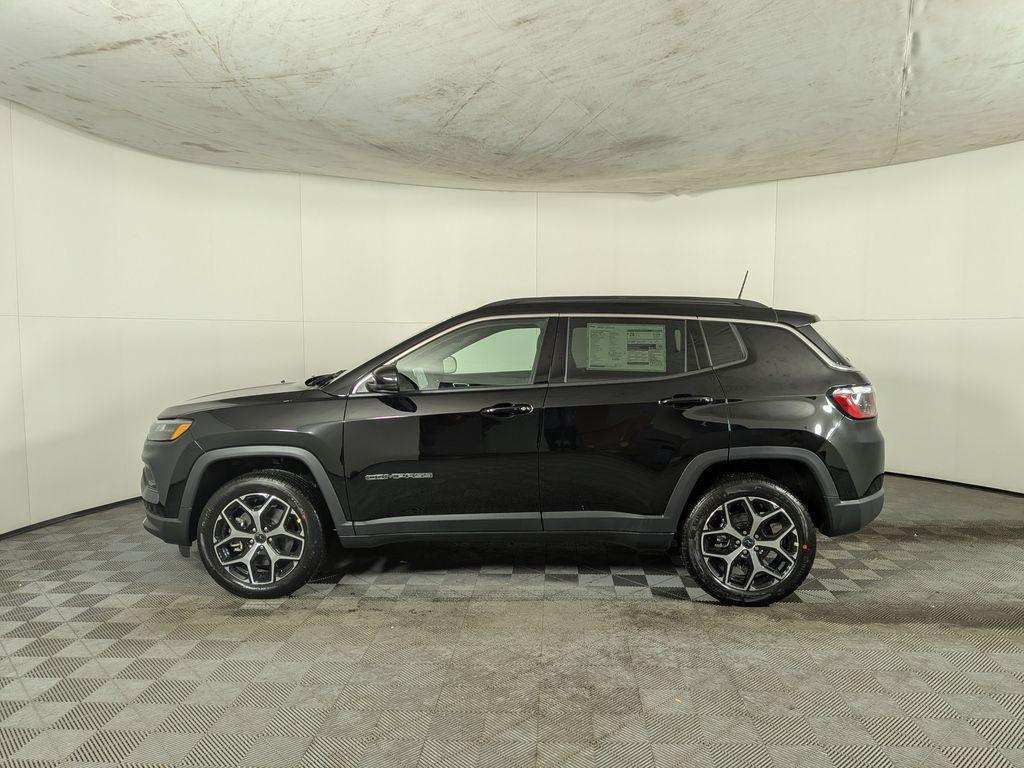 new 2026 Jeep Compass car, priced at $32,313